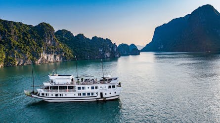 Halong Bay 2 days and 1 night on boat cruise from Hanoi